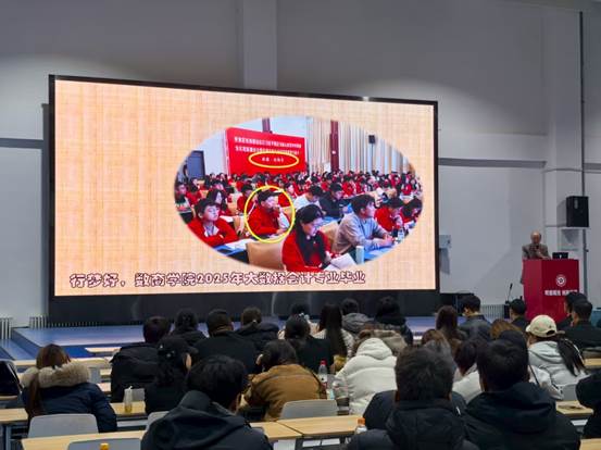 7bd492f10c6dbd9fd43f11e390cf5f76