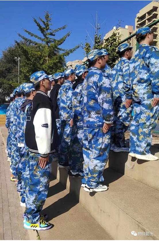 说明: 图示, 示意图

中度可信度描述已自动生成:ver1