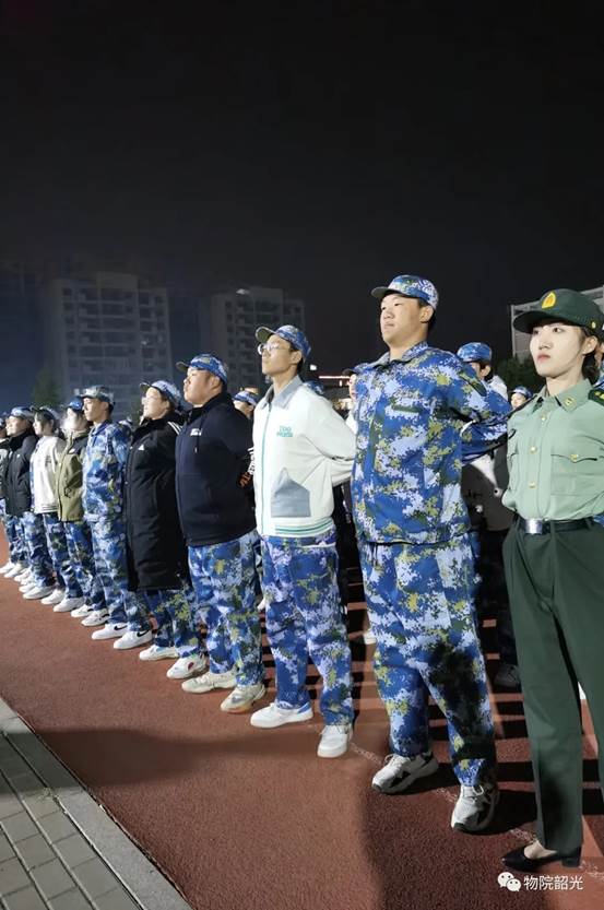 说明: 图示, 示意图

中度可信度描述已自动生成:ver1